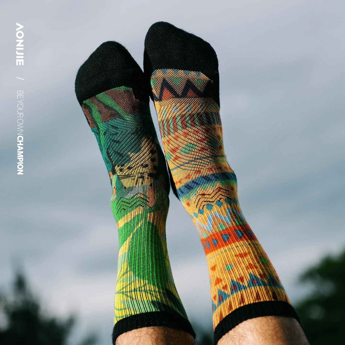 AONIJIE Outdoor Wool Crew Sock - Wool Hiking Sock ulasan dan harga