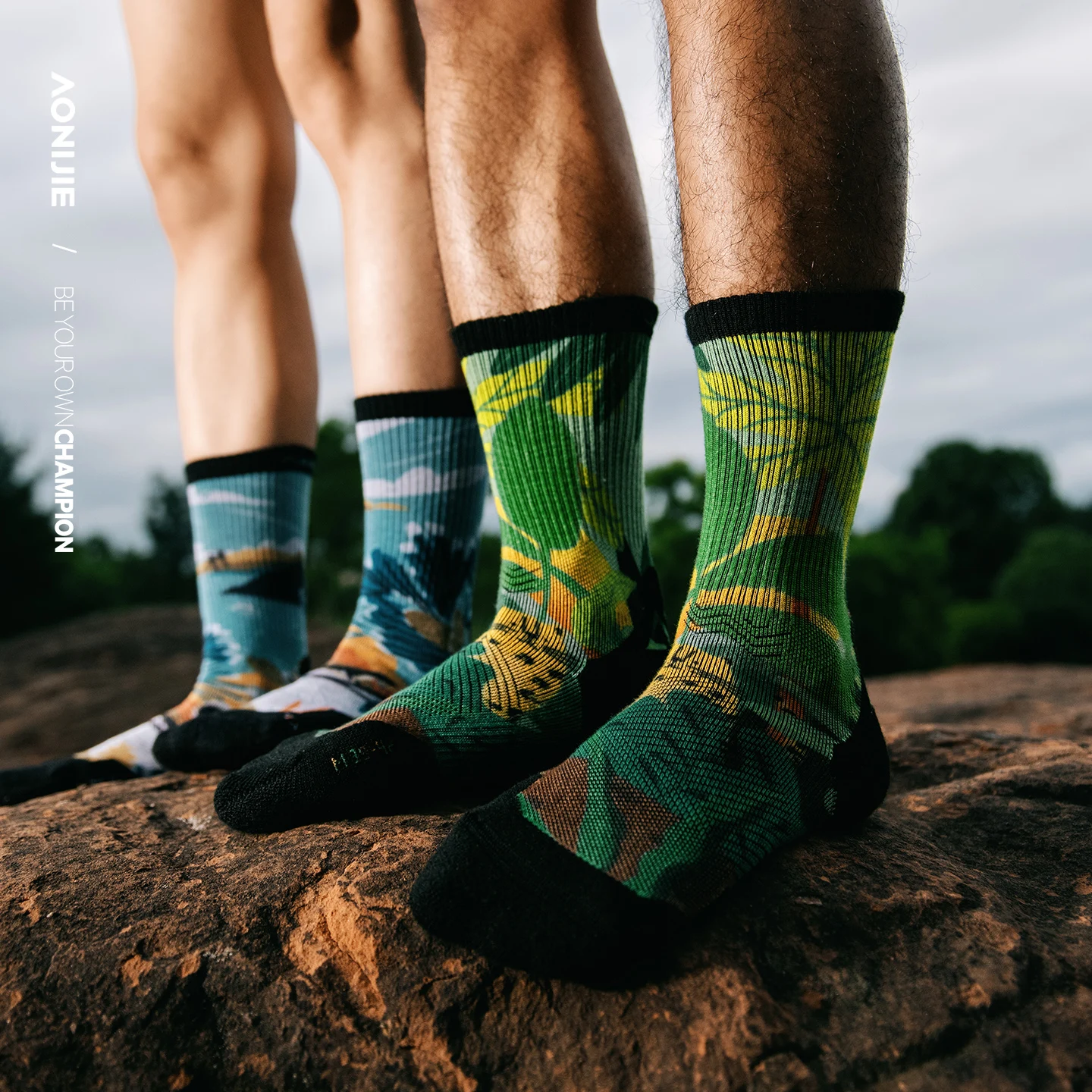 AONIJIE Outdoor Wool Crew Sock - Wool Hiking Sock ulasan dan harga